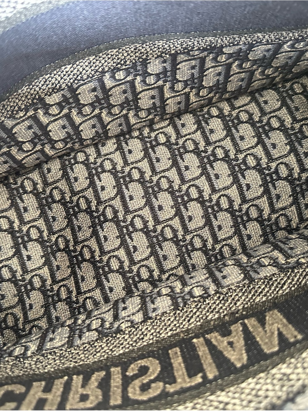 ✨Excellent Condition✨ Medium Navy and Beige Christian Dior Book Tote💙 - Picture 13 of 15